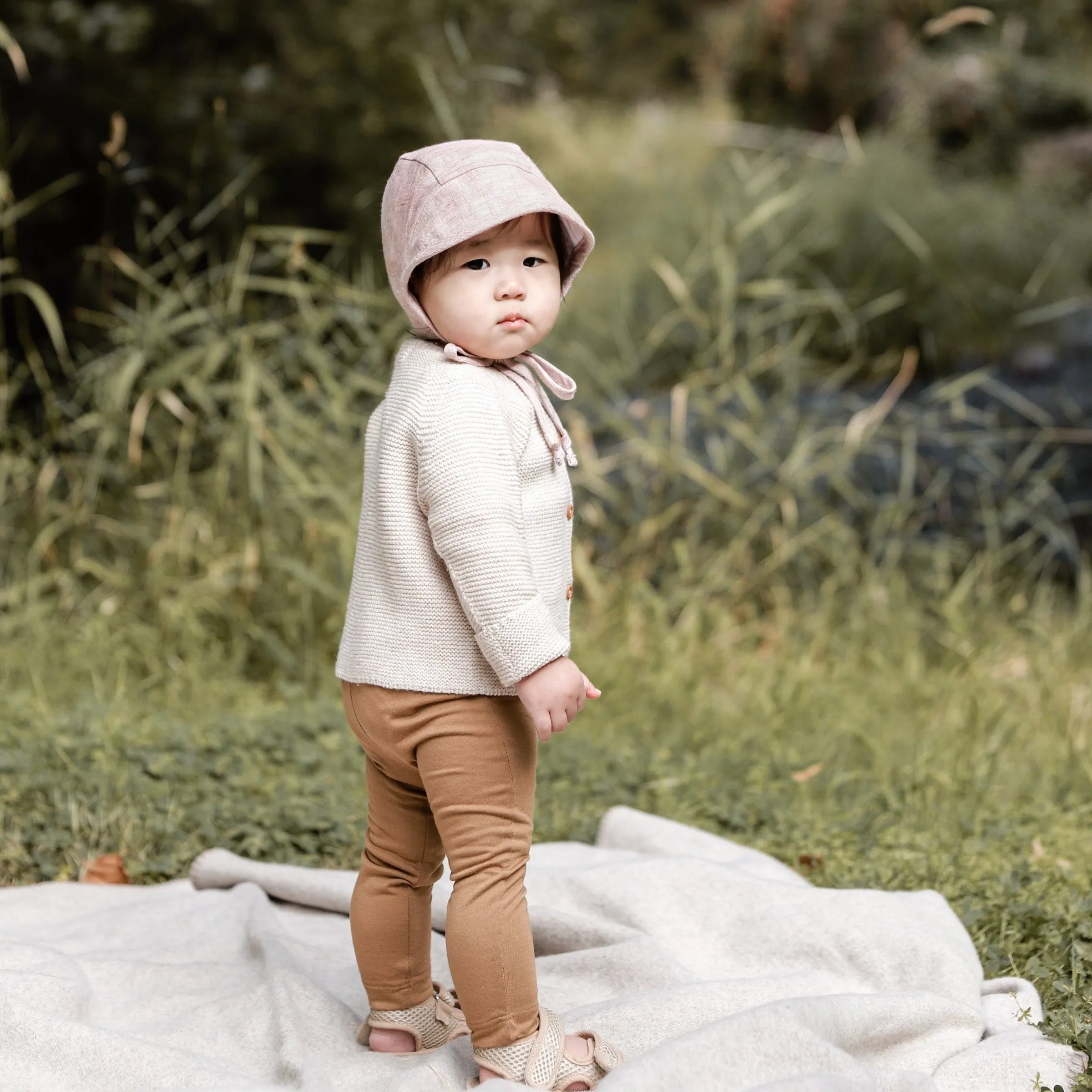 Brimmed Blush Linen Bonnet Cotton-Lined