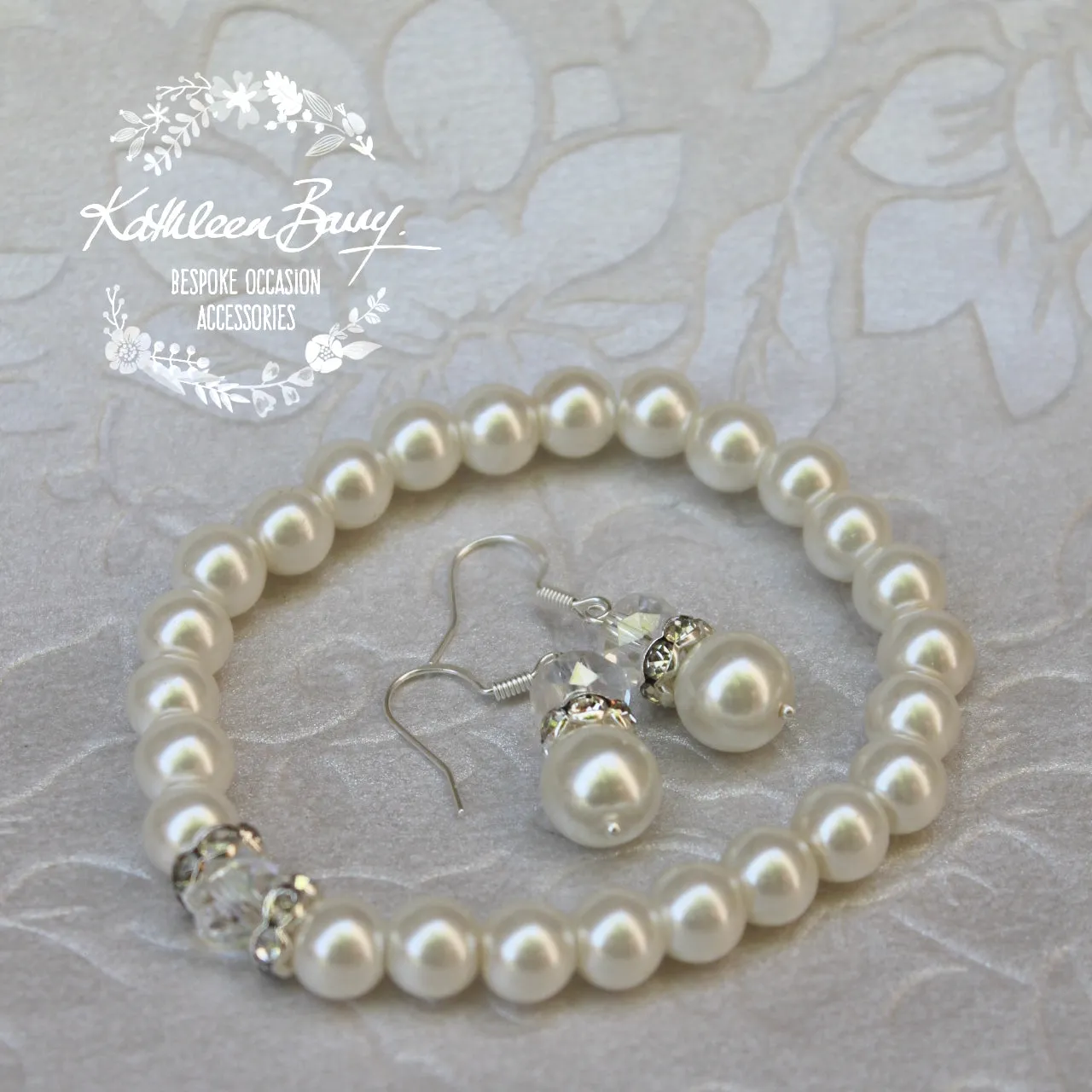 Mae glass pearl bracelet rhinestone detailing - bridesmaid gift - sold individually